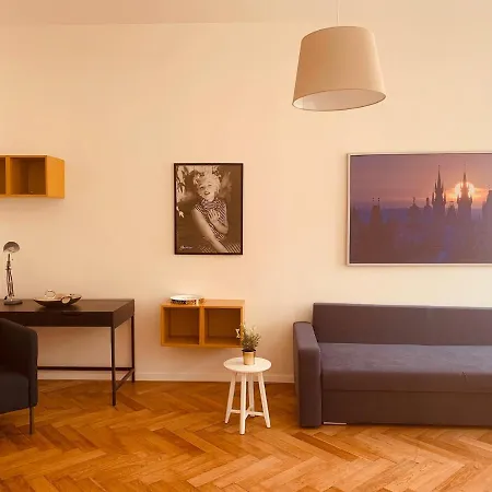 Ξενοδοχείο με διαμερίσματα Blue Prague Πράγα