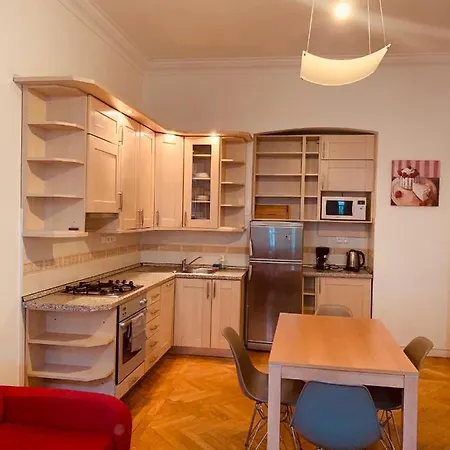 Blue Prague פראג
