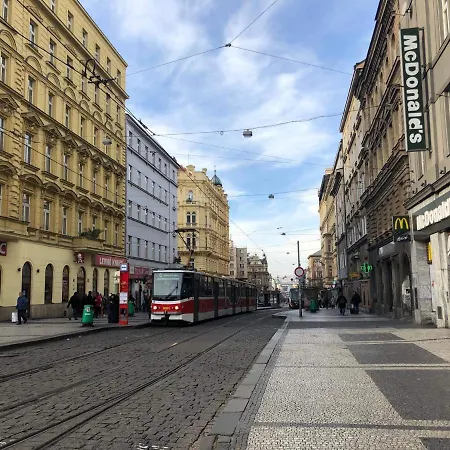 מלון דירות Blue Prague פראג