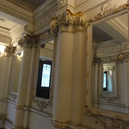 Ξενοδοχείο με διαμερίσματα Blue Prague 3*